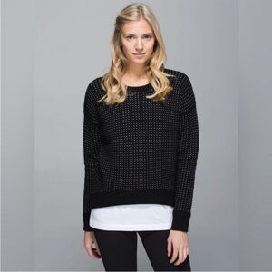 Lululemon Yogi Merino Wool Layering Crew Neck Sweater Zip Slit Thumbhole Size 6